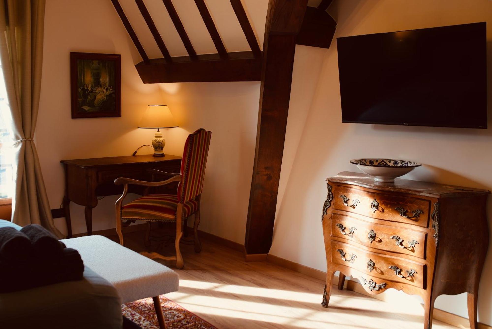 Normandy Etretat Aparthotel ภายนอก รูปภาพ